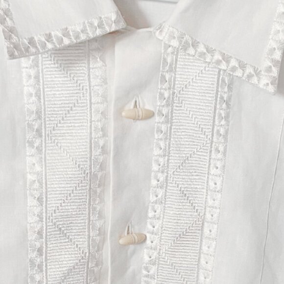 Baldessarini White Linen Shirt. Excellent Condition. Size: XL - Picture 3 of 15